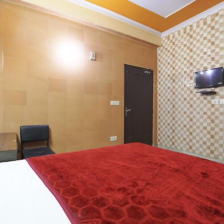 מוראדאבאד Spot On 43436 Hotel Mannat Spot מראה חיצוני תמונה