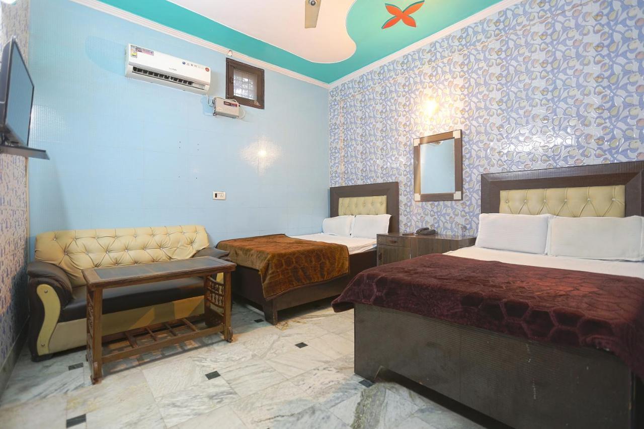 מוראדאבאד Spot On 43436 Hotel Mannat Spot מראה חיצוני תמונה